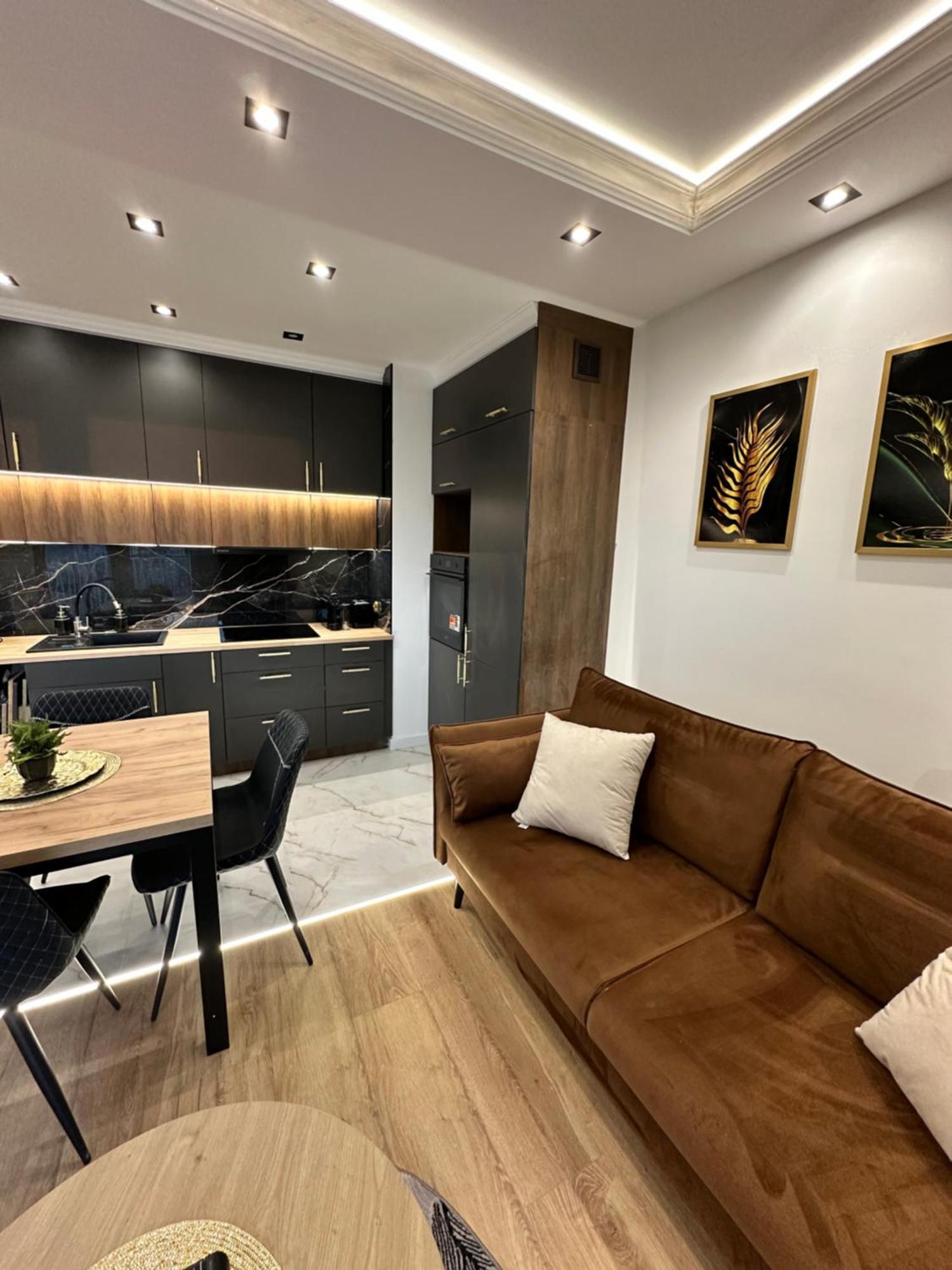 Rimex Invest Group Bemowo With Free Parking Warszawa