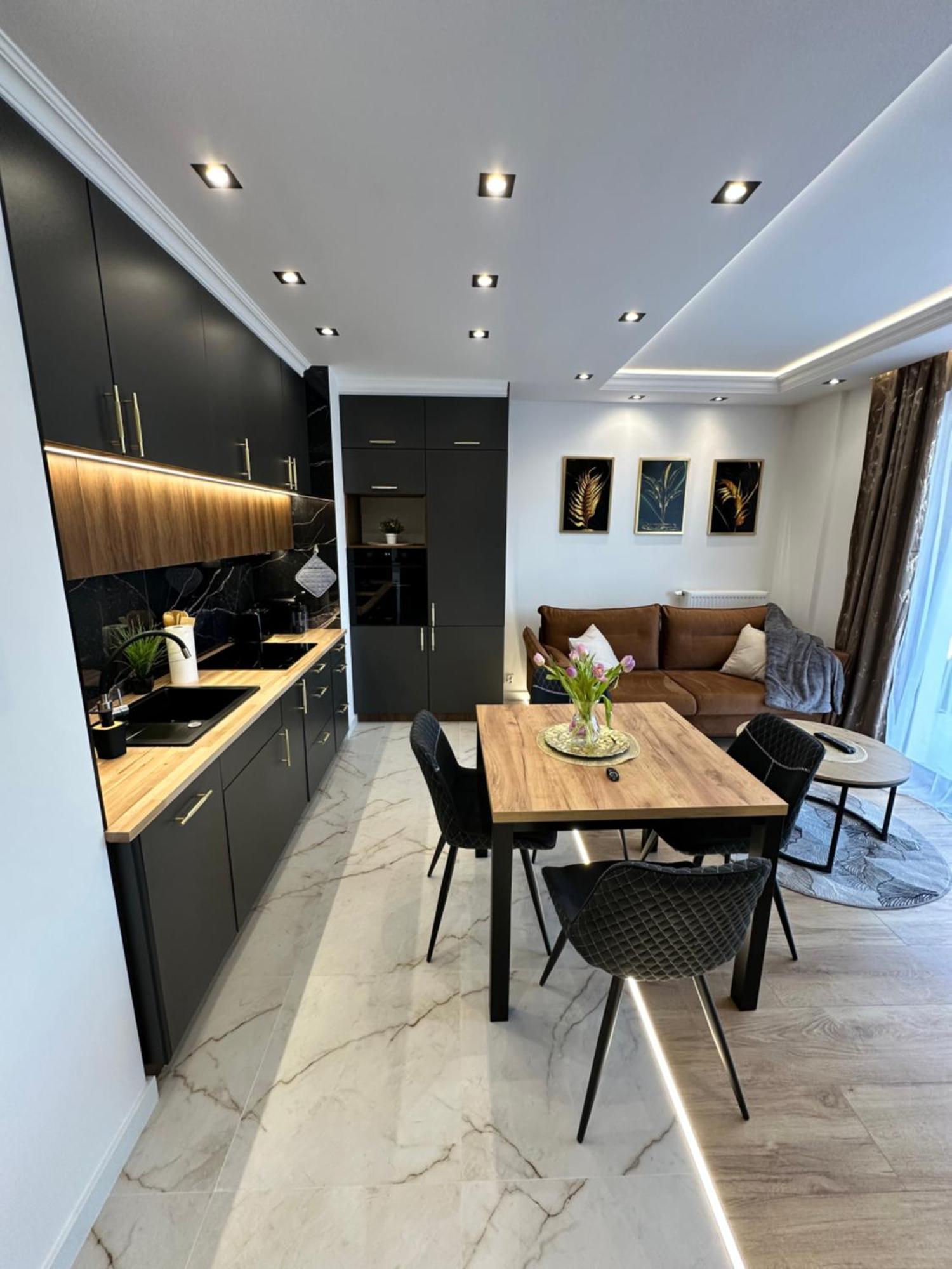 Rimex Invest Group Bemowo With Free Parking Apartament Warszawa